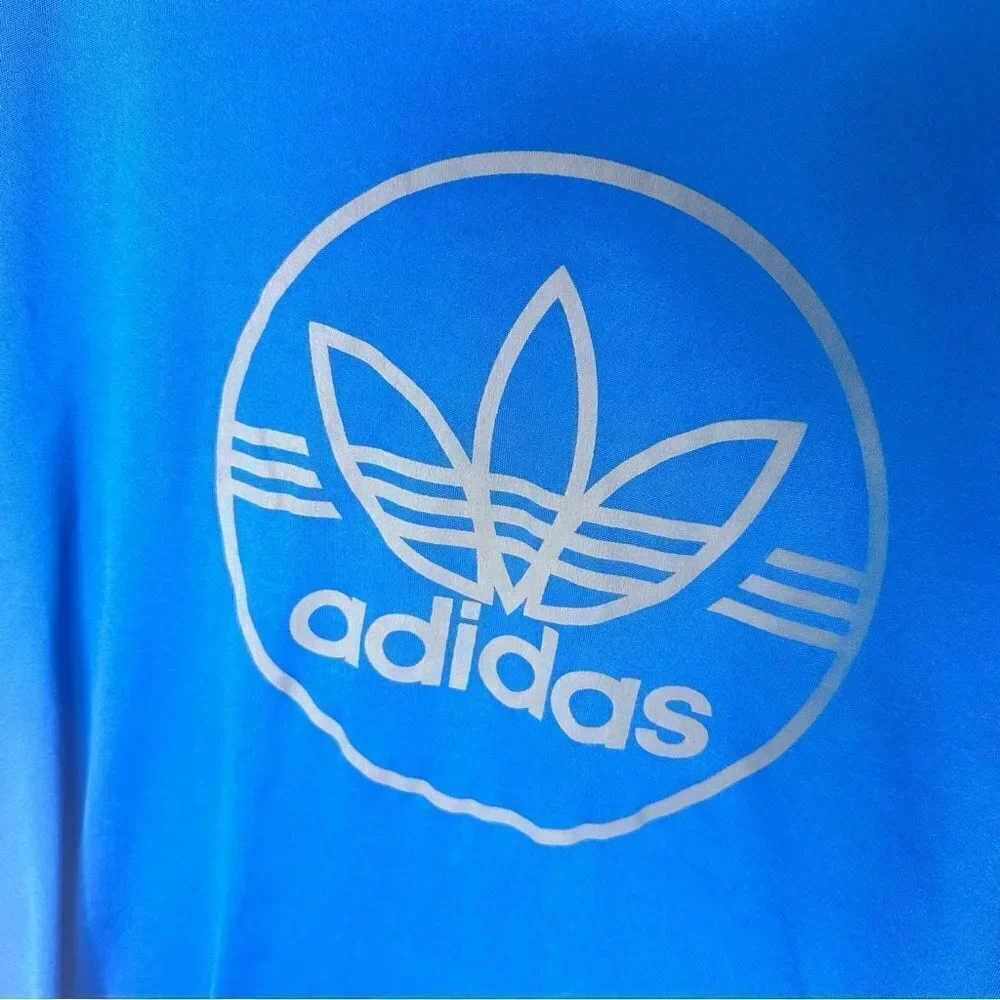 ‎Adidas men’s medium blue shirt